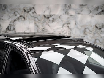 Used Mercedes-Benz E-Class 2021 for sale - 76152534: Photo