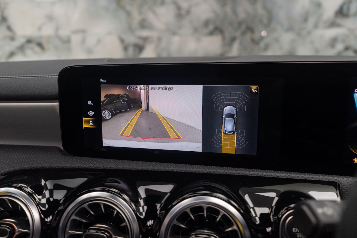 Used Mercedes-Benz A-Class 2022 for sale - 76592384: Photo 25