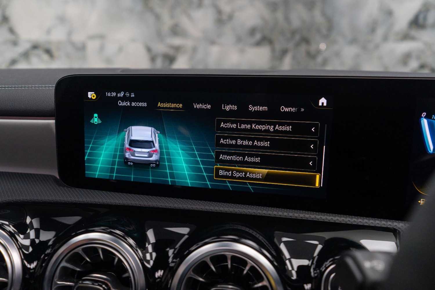 Used Mercedes-Benz A-Class 2022 for sale - 76592384: Photo 27