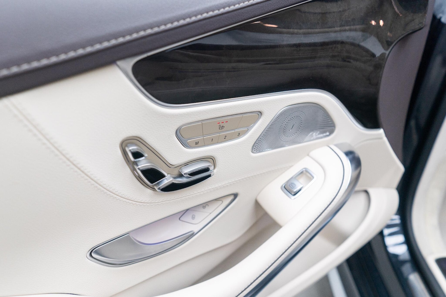 Used Mercedes-Benz S Class 2015 for sale - 76585056: Photo 47