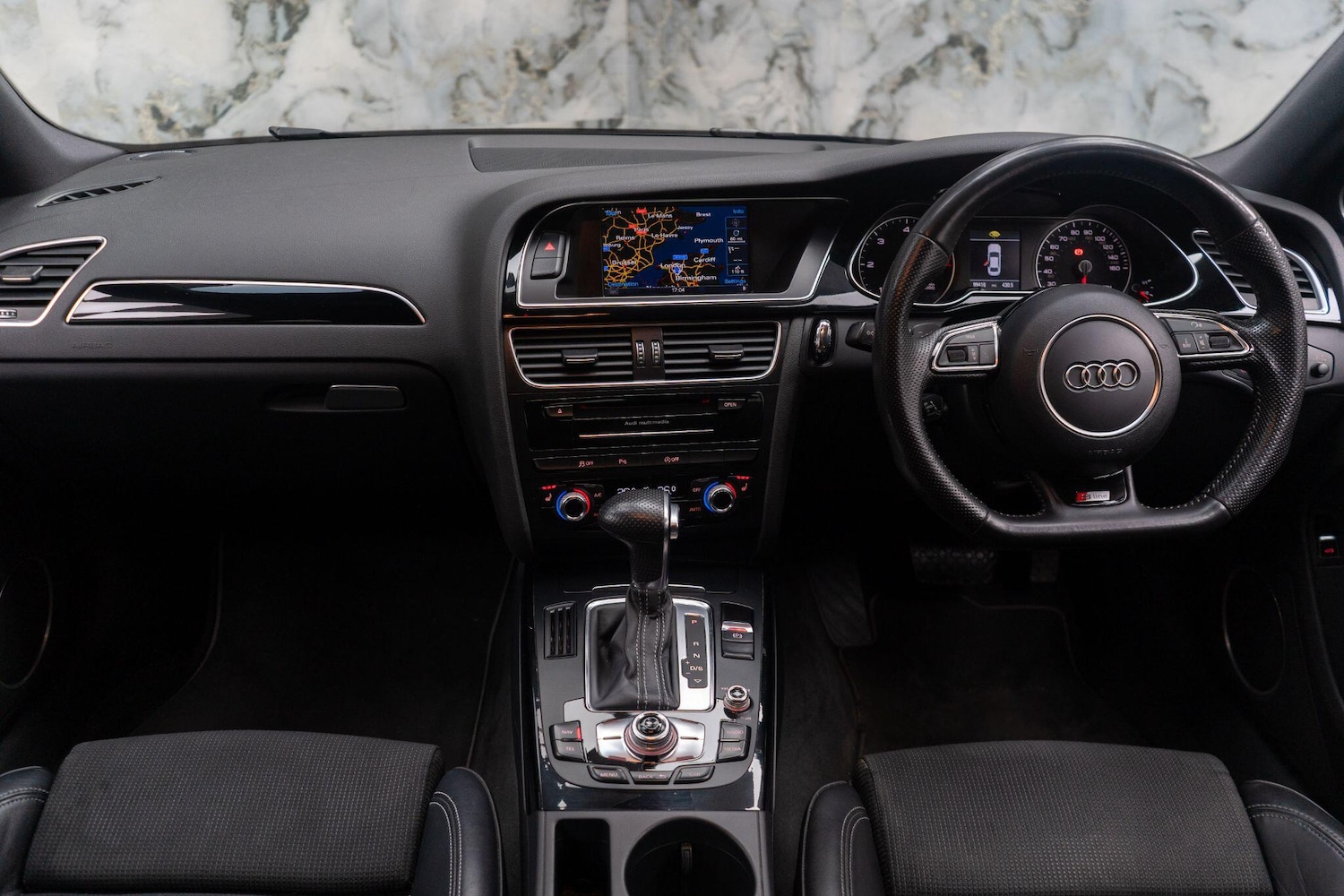 Used Audi A4 2014 for sale - 77230236: Photo 10