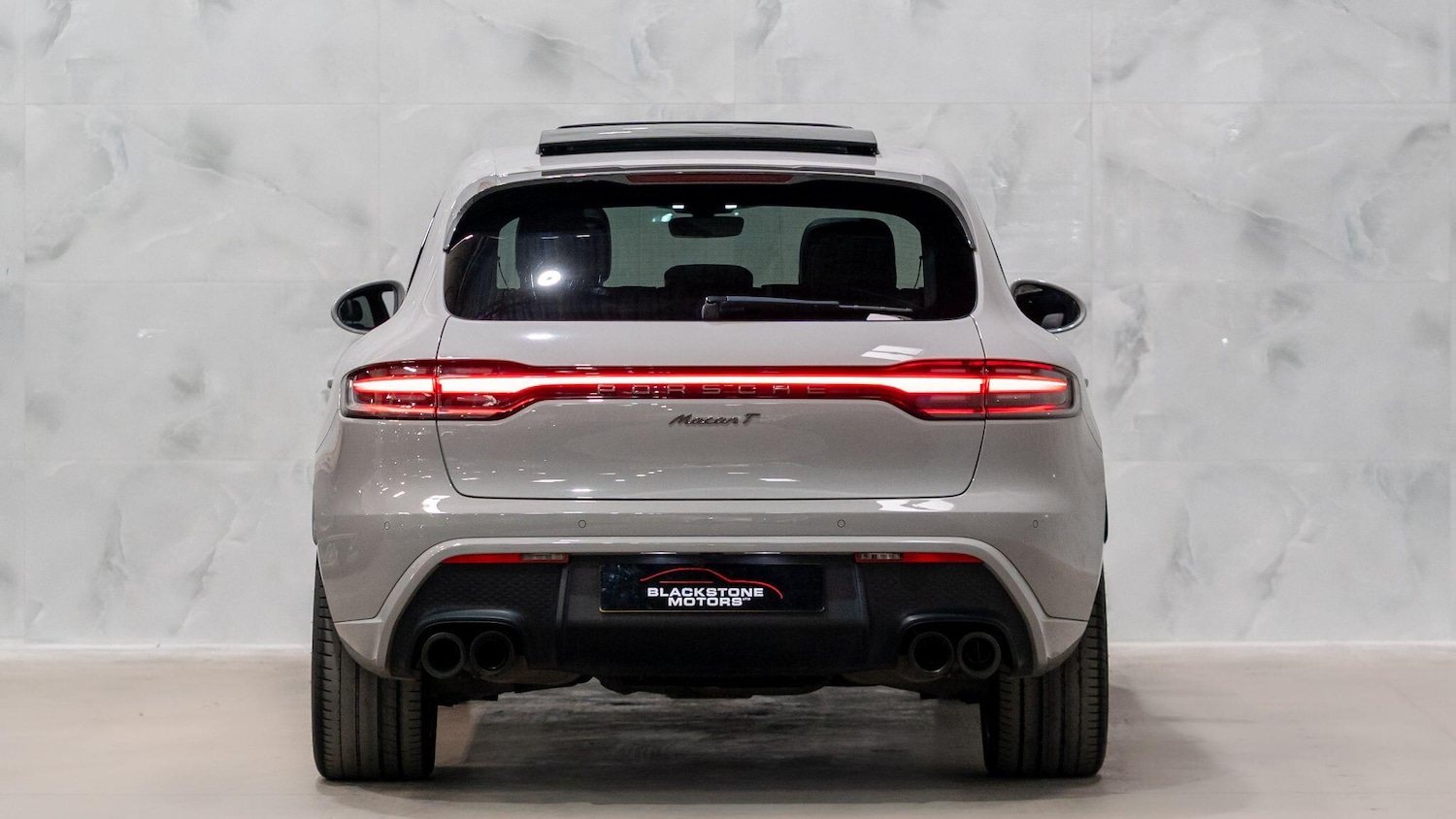 Used Porsche Macan 2023 for sale - 78184279: Photo 11