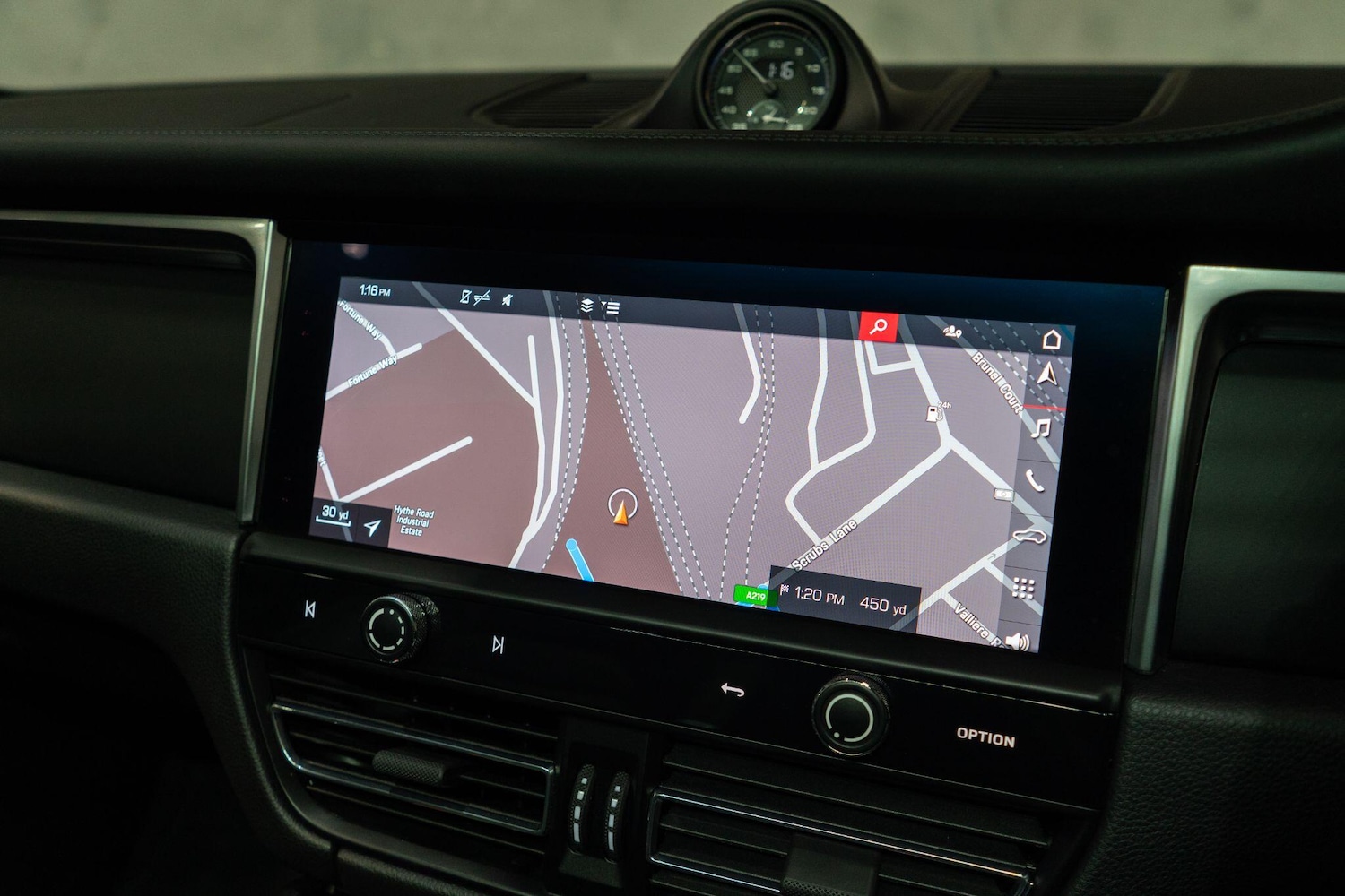 Used Porsche Macan 2023 for sale - 78184279: Photo 19