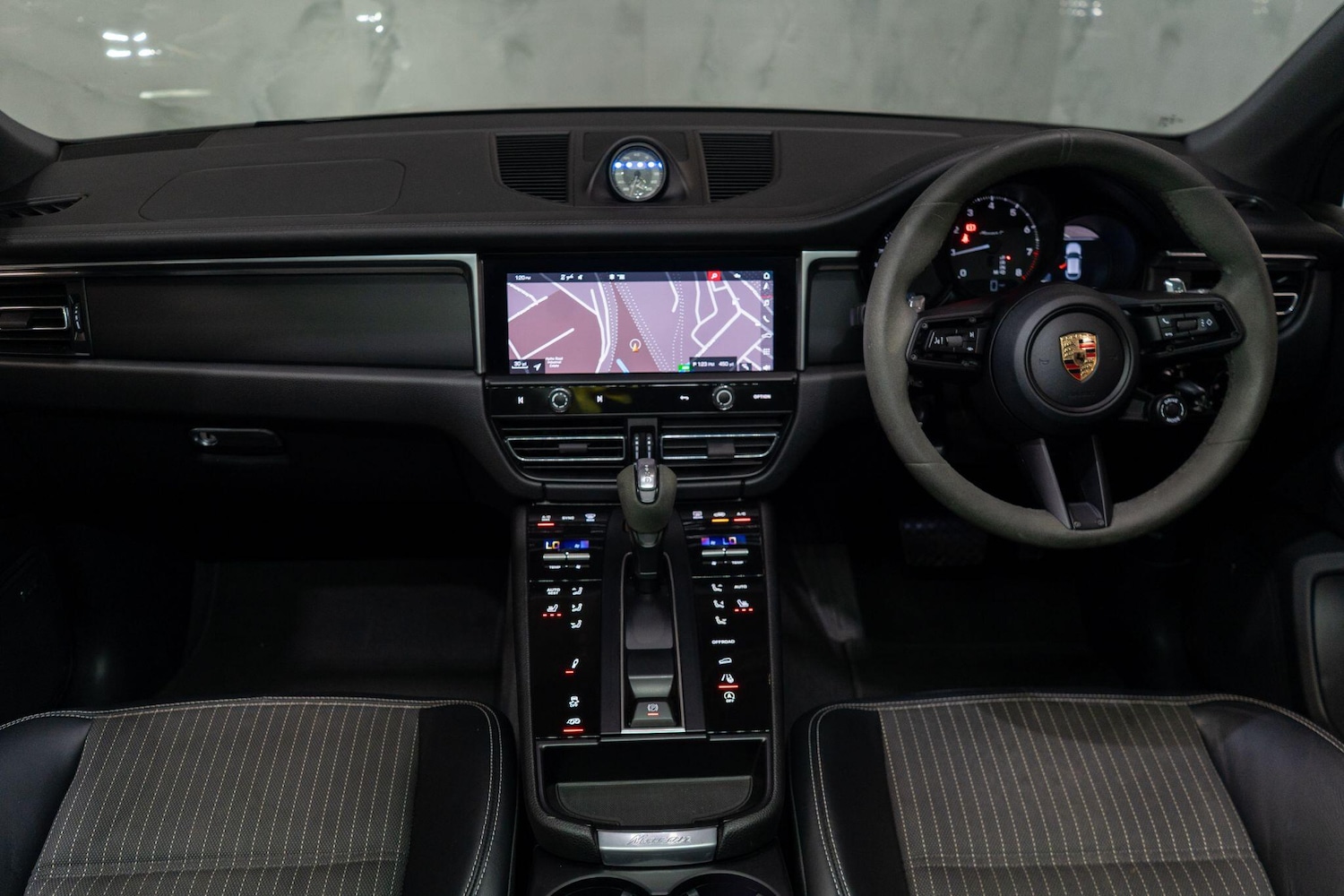 Used Porsche Macan 2023 for sale - 78184279: Photo 37