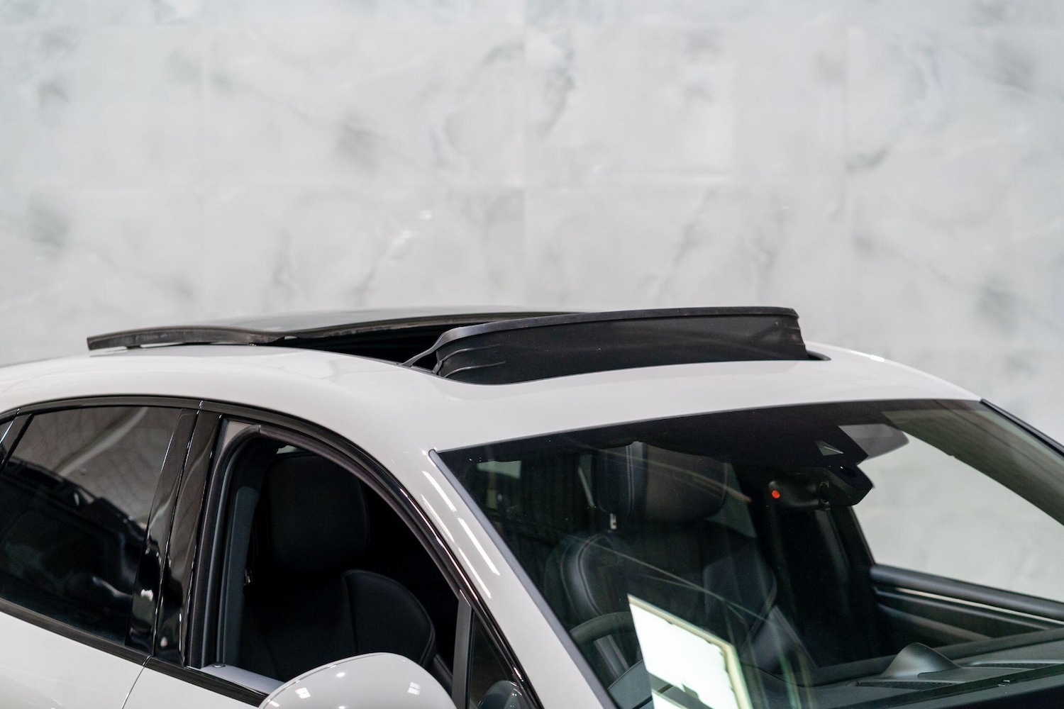 Used Porsche Macan 2023 for sale - 78184279: Photo 5