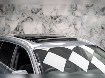 Used Volvo V60 2020 for sale - 76765713: Photo