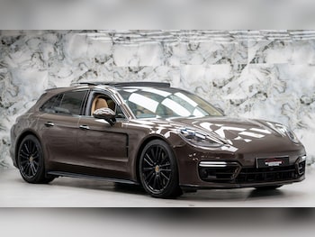 (22) - 4.0T V8 GTS Sport Turismo PDK 4WD Euro 6 (s/s) 5dr