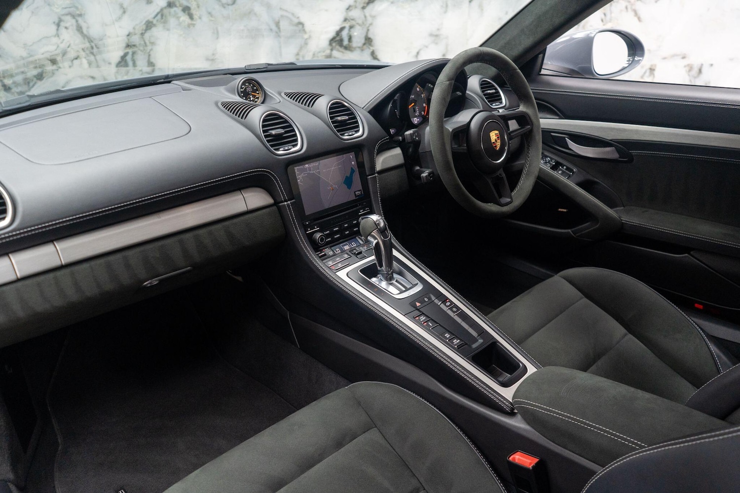 Used Porsche 718 Cayman 2023 for sale - 76802210: Photo 13