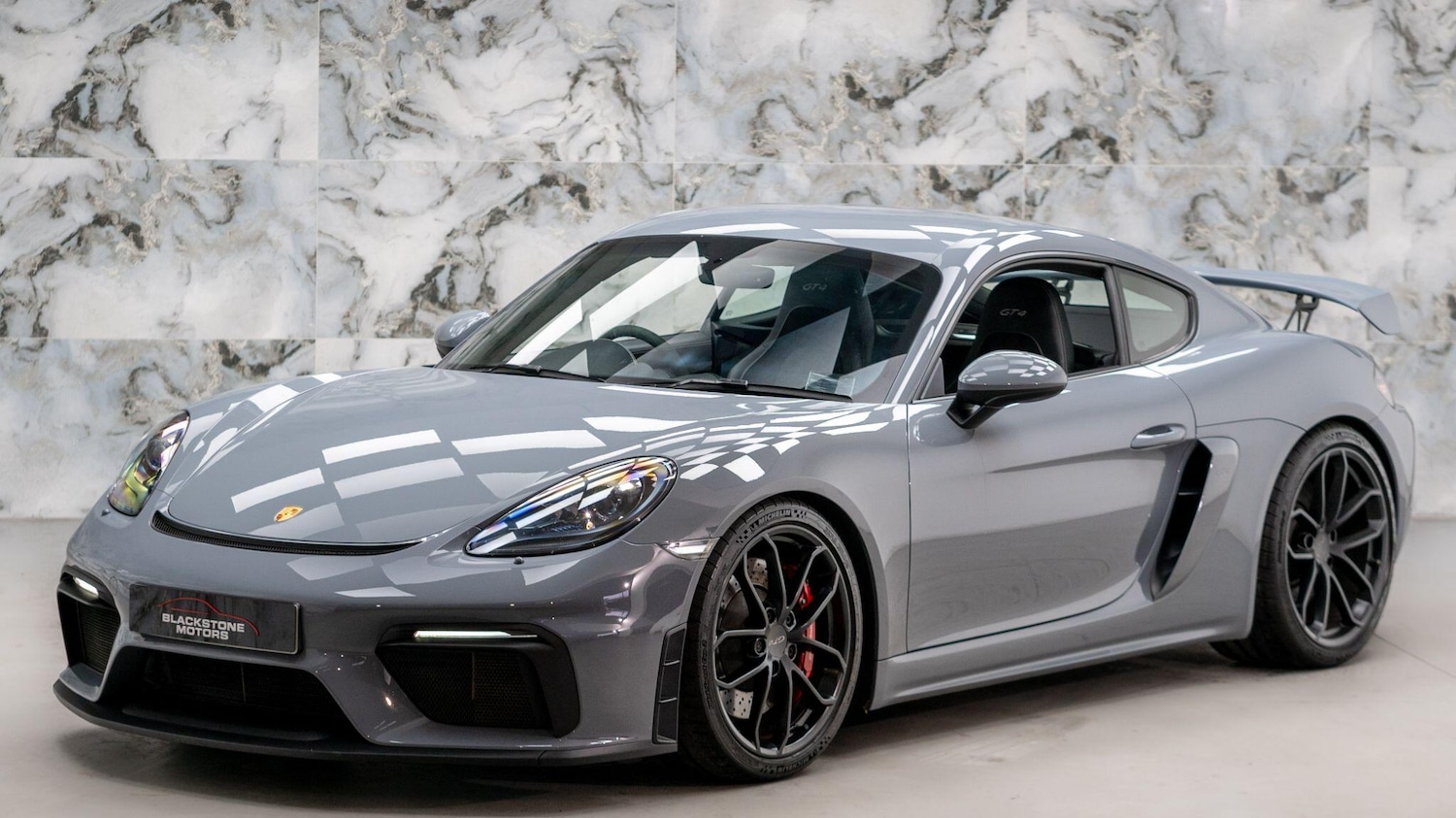 Used Porsche 718 Cayman 2023 for sale - 76802210: Photo 4