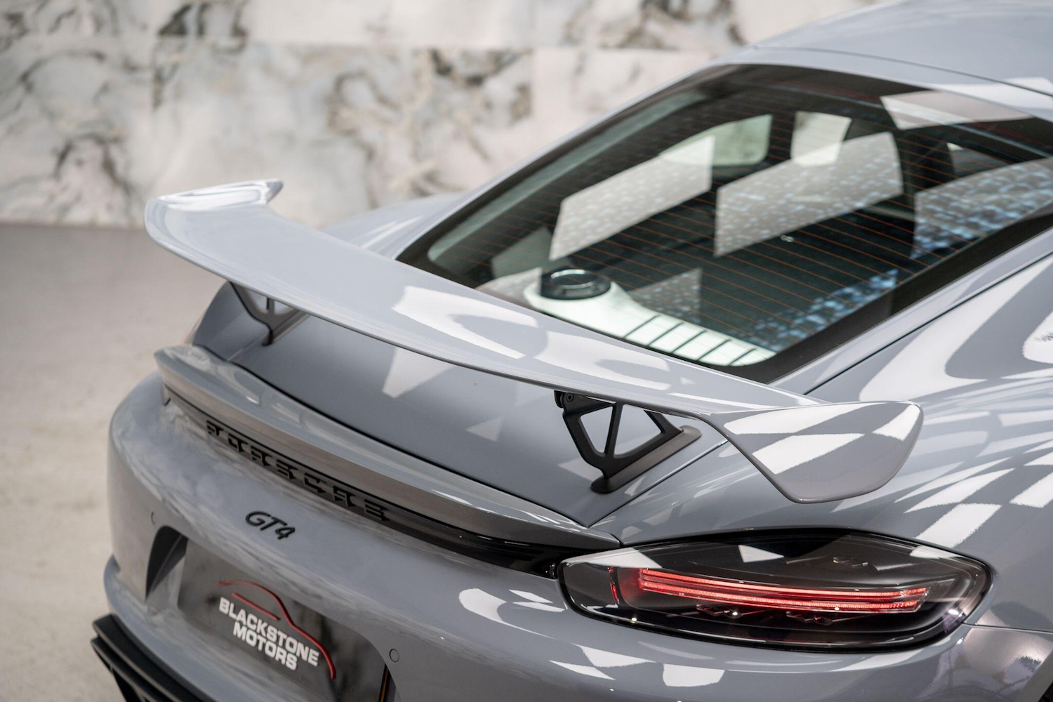 Used Porsche 718 Cayman 2023 for sale - 76802210: Photo 43