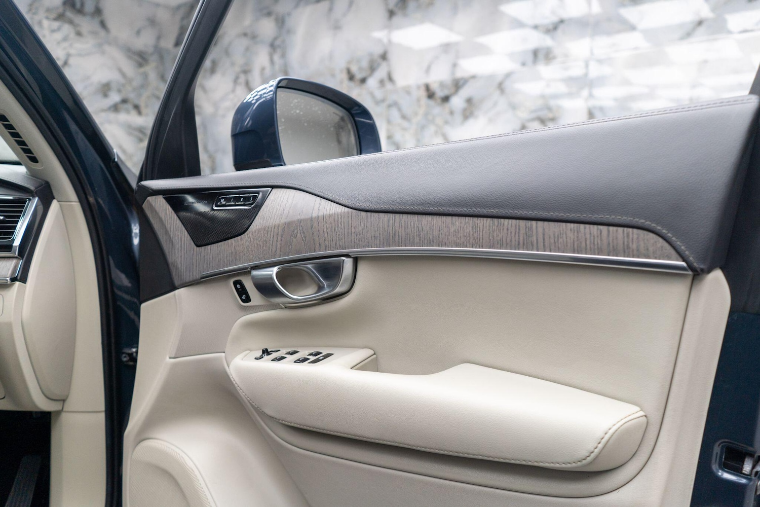 Used Volvo XC90 2022 for sale - 77376900: Photo 30