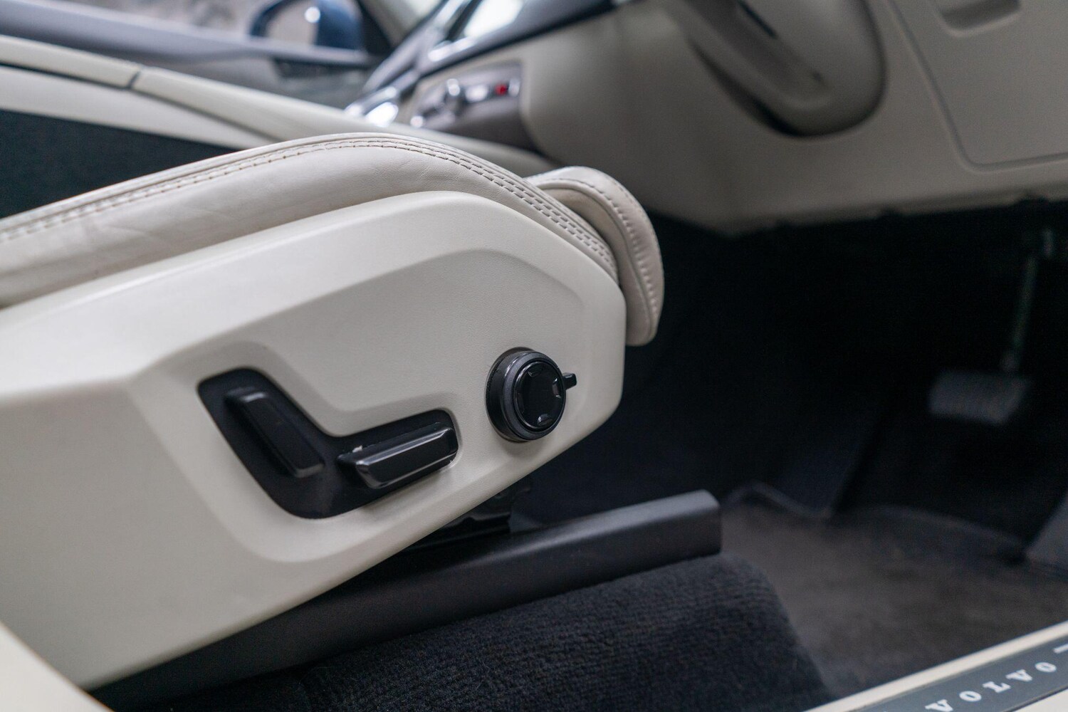 Used Volvo XC90 2022 for sale - 77376900: Photo 33