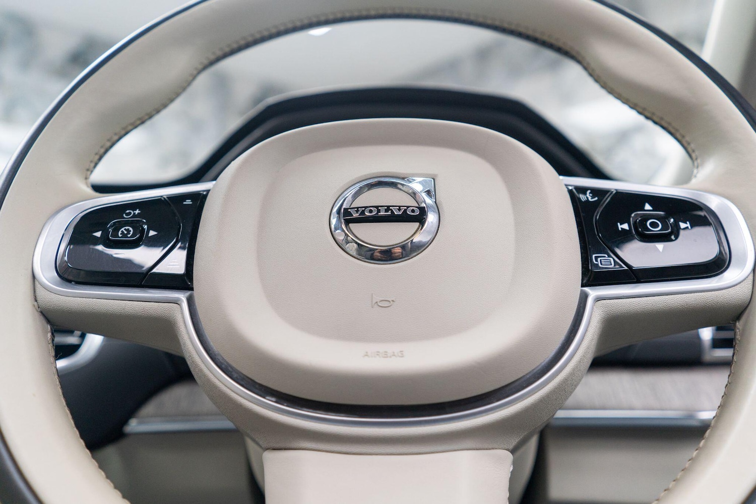 Used Volvo XC90 2022 for sale - 77376900: Photo 39