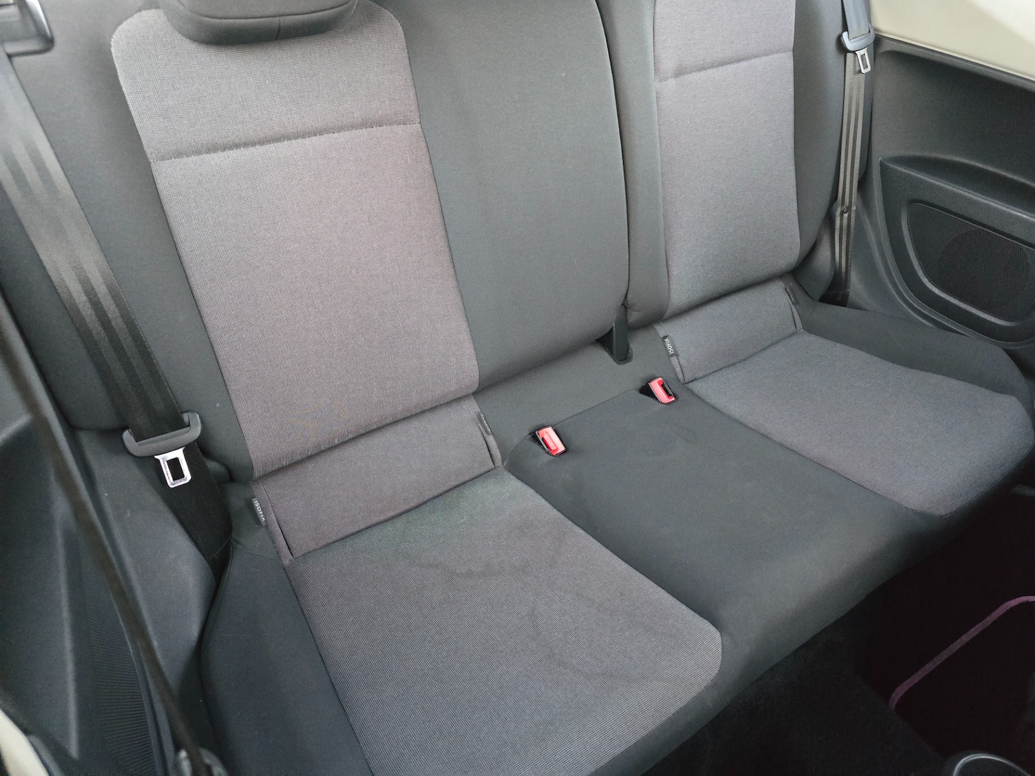 Used Volkswagen up! 2014 for sale - 76618825: Photo 11