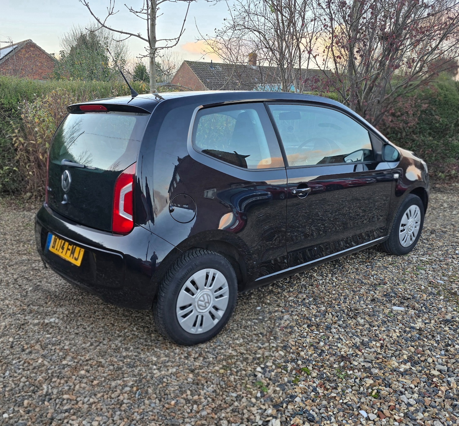 Used Volkswagen up! 2014 for sale - 76618825: Photo 4