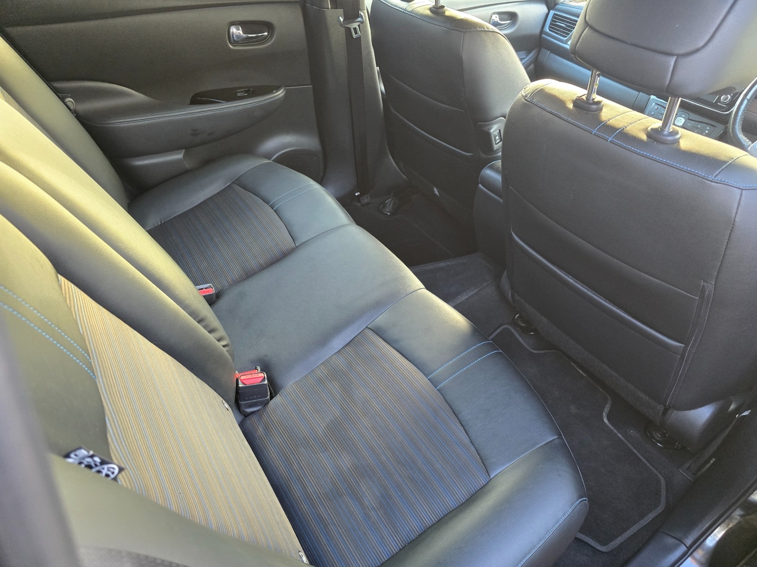 Used Nissan Leaf 2018 for sale - 77251357: Photo 15