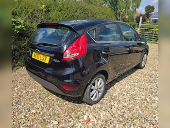 Used Ford Fiesta 2011 for sale - 78537475: Photo