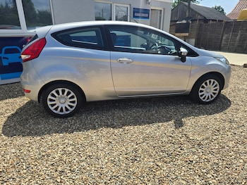 Used Ford Fiesta 2012 for sale - 79206894: Photo