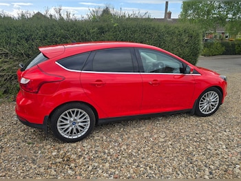Used Ford Focus 2014 for sale - 78290017: Photo