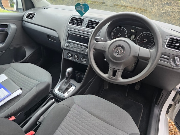 Used Volkswagen Polo 2011 for sale - 76272781: Photo 13
