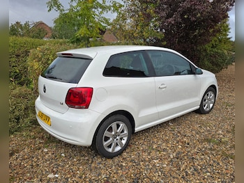 Used Volkswagen Polo 2011 for sale - 76272781: Photo 4