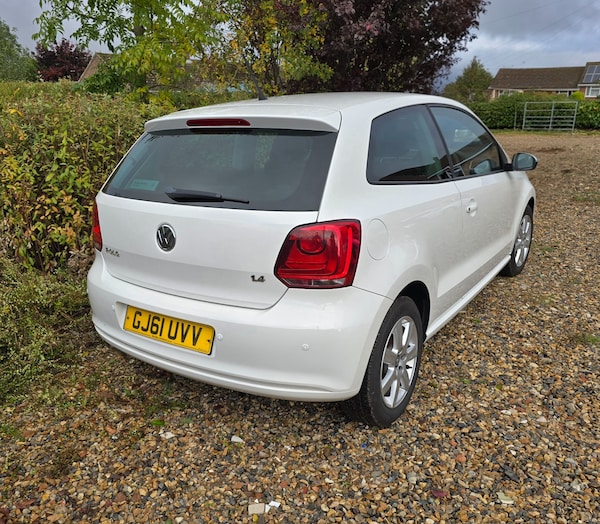 Used Volkswagen Polo 2011 for sale - 76272781: Photo 5
