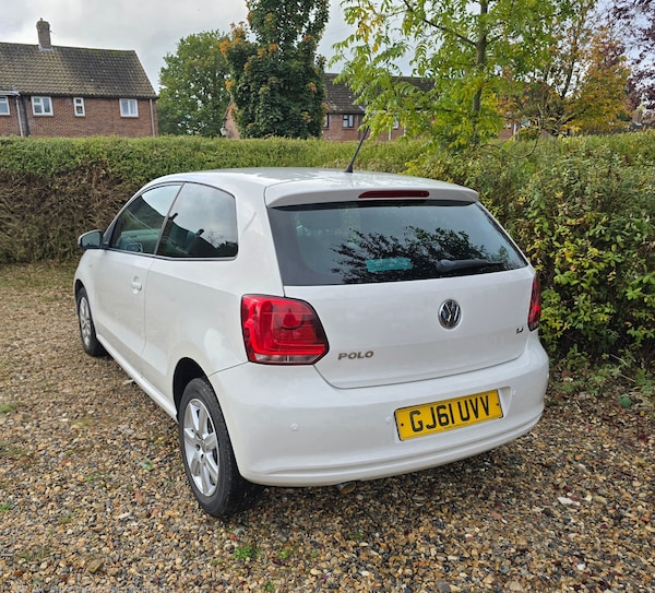 Used Volkswagen Polo 2011 for sale - 76272781: Photo 6