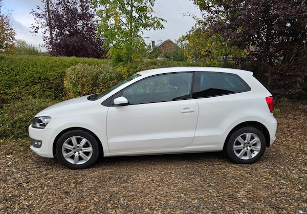 Used Volkswagen Polo 2011 for sale - 76272781: Photo 8