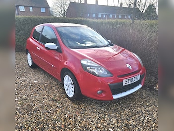 Used Renault Clio 2010 for sale - 77579766: Photo