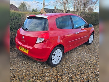 Used Renault Clio 2010 for sale - 77579766: Photo