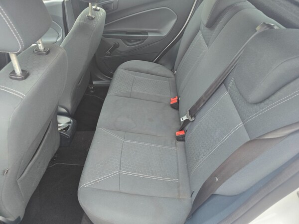 Used Ford Fiesta 2011 for sale - 76242641: Photo 16