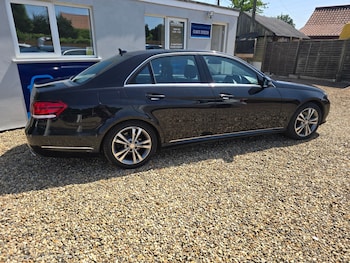 Used Mercedes-Benz E Class 2015 for sale - 79043416: Photo