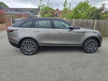 Used Land Rover Range Rover Velar 2017 for sale - 78554725: Photo
