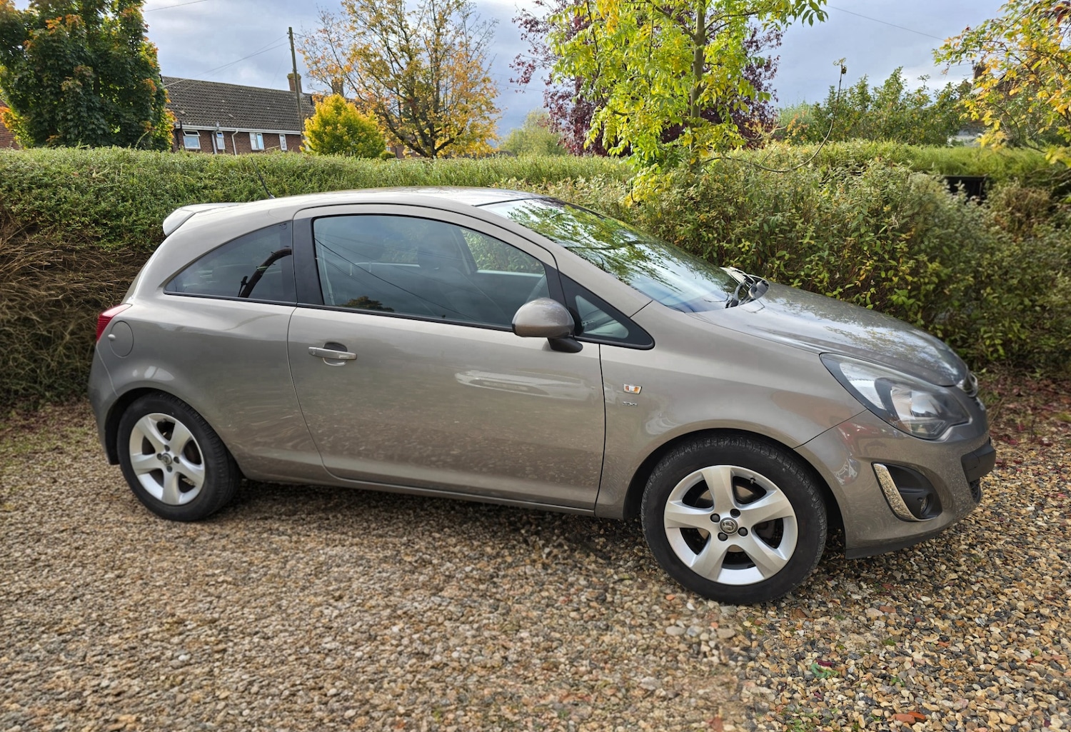 Used Vauxhall Corsa 2015 for sale - 76281793: Photo 2