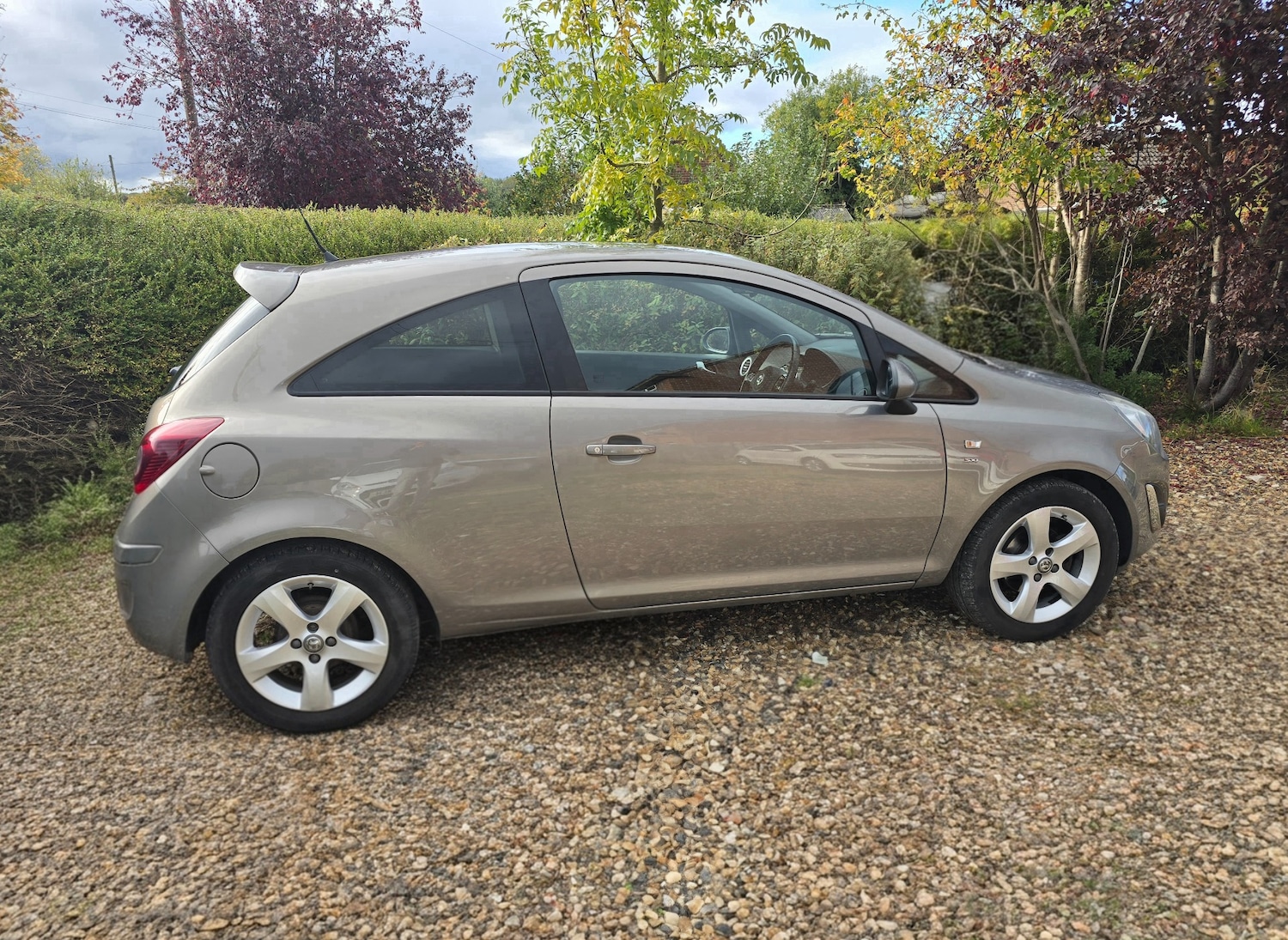 Used Vauxhall Corsa 2015 for sale - 76281793: Photo 3