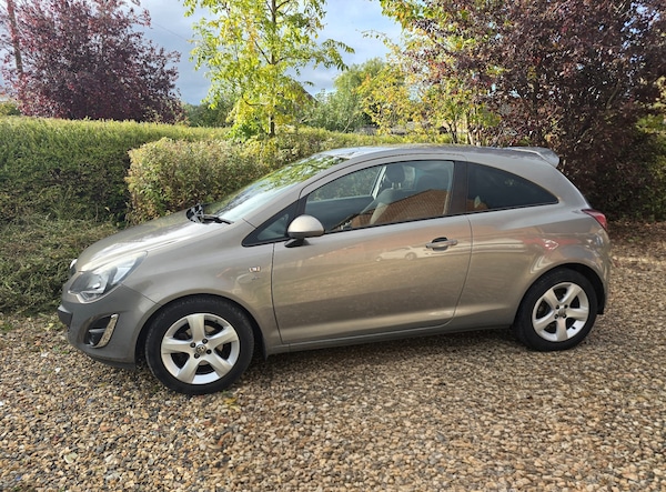 Used Vauxhall Corsa 2015 for sale - 76281793: Photo 8