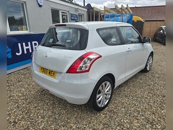 Used Suzuki Swift 2015 for sale - 79732167: Photo
