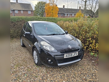 Used Renault Clio 2009 for sale - 76497646: Photo