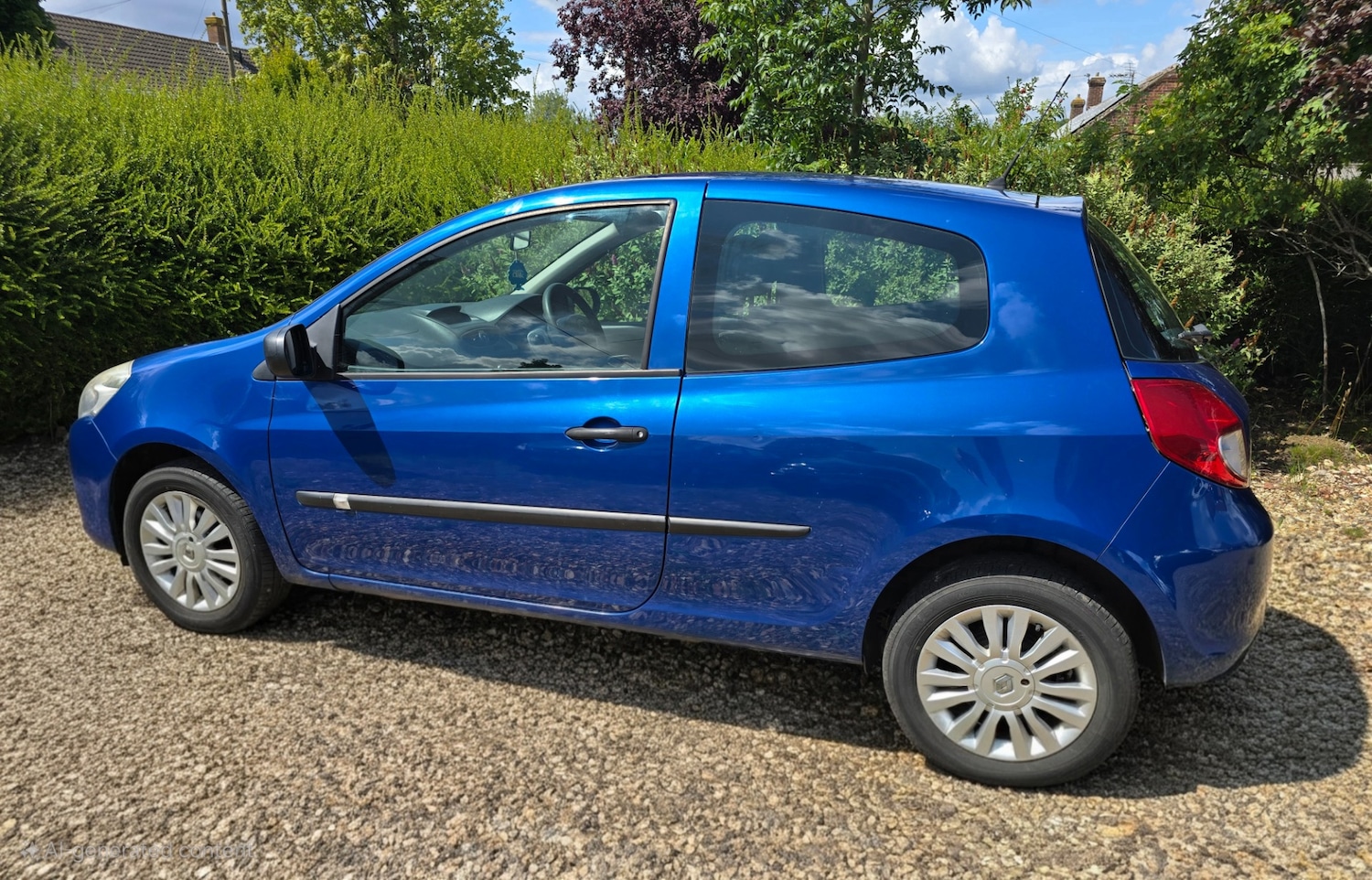 Used Renault Clio 2009 for sale - 75407863: Photo 8