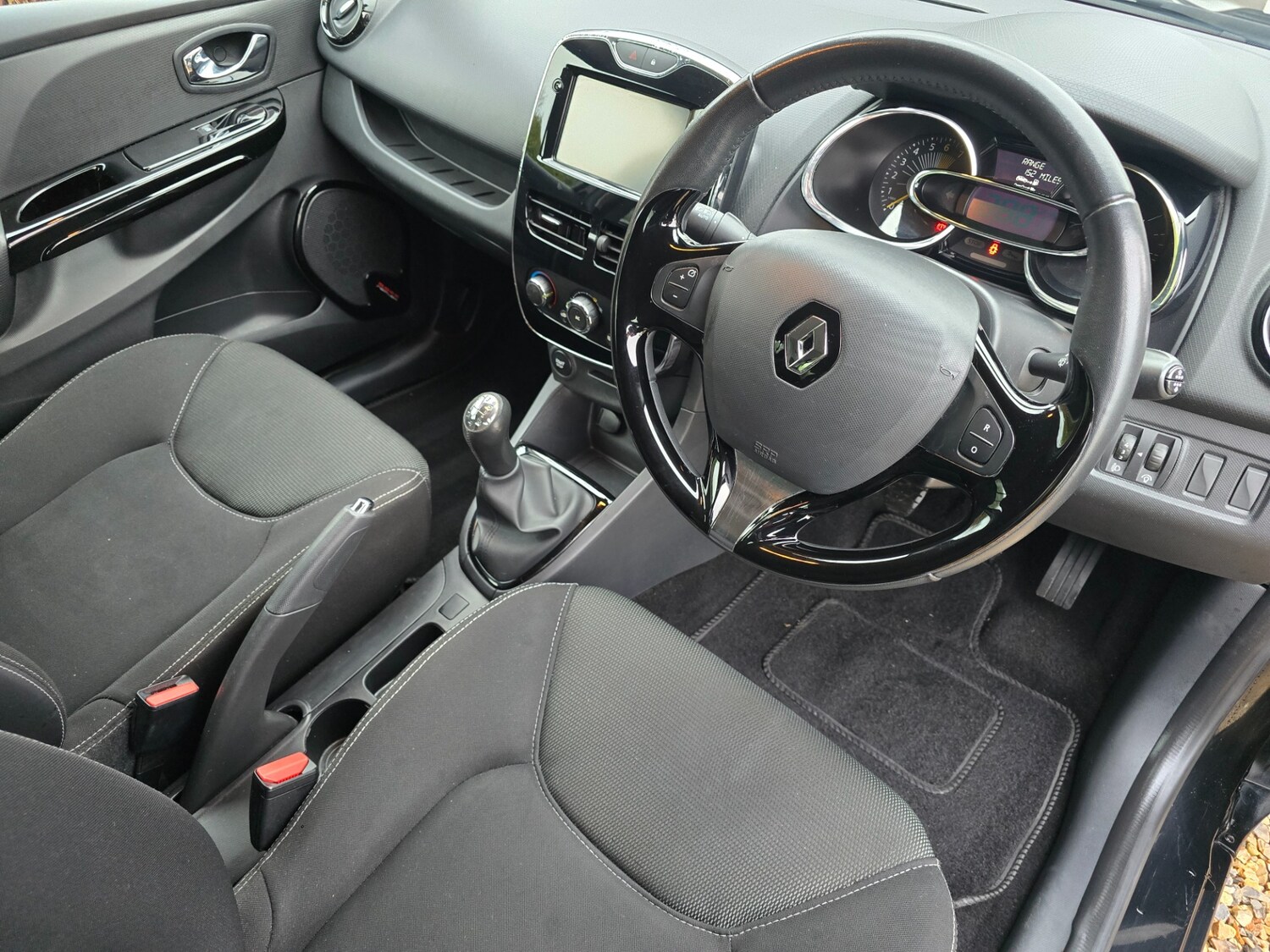 Used Renault Clio 2013 for sale - 77495009: Photo 10