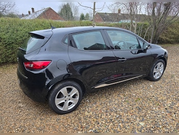 Used Renault Clio 2013 for sale - 77495009: Photo
