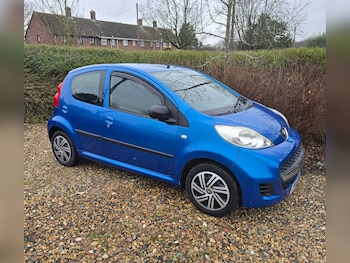 Used Peugeot 107 2011 for sale - 77148554: Photo