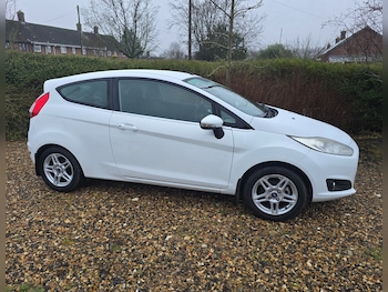 Used Ford Fiesta 2013 for sale - 77508763: Photo