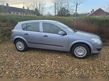 Used Vauxhall Astra 2009 for sale - 77241942: Photo