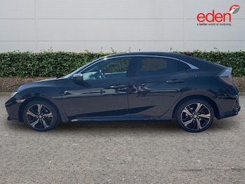 Used Honda Civic 2017 for sale - 79217154: Photo