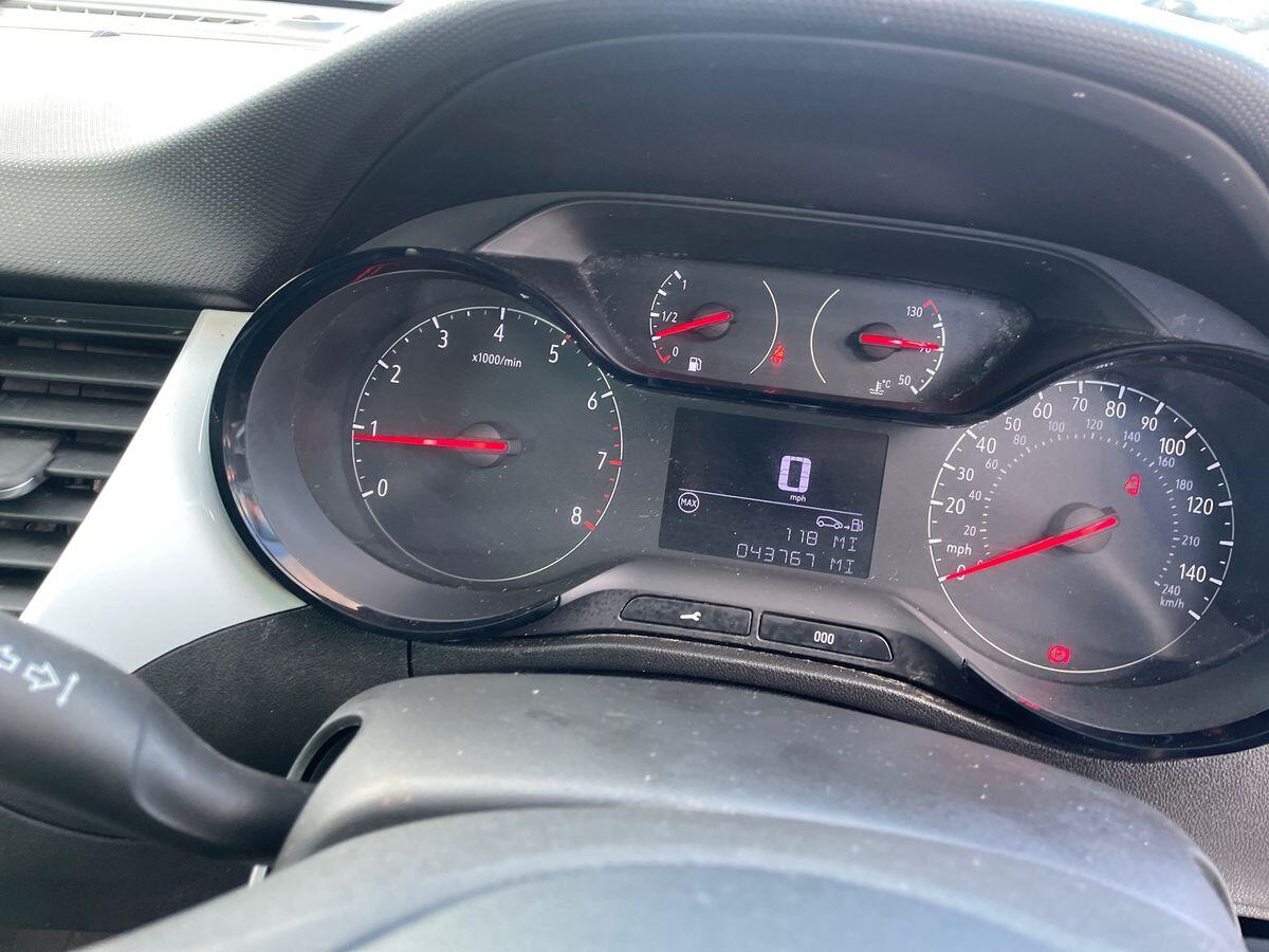 Used Vauxhall Crossland 2021 for sale - 76731086: Photo 14