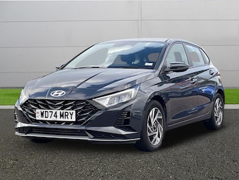 Used Hyundai i20 2024 for sale - 77232212: Photo