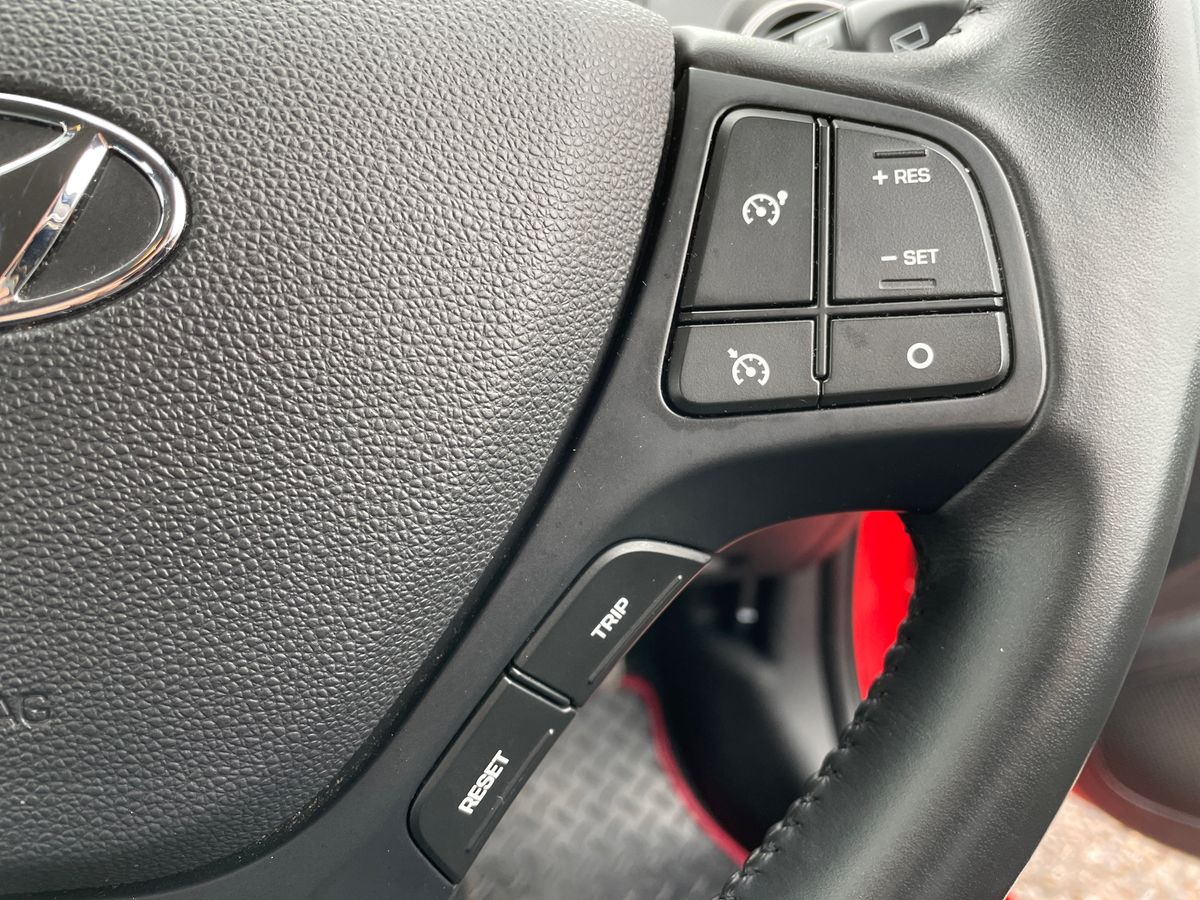 Used Hyundai i10 2019 for sale - 77634701: Photo 17