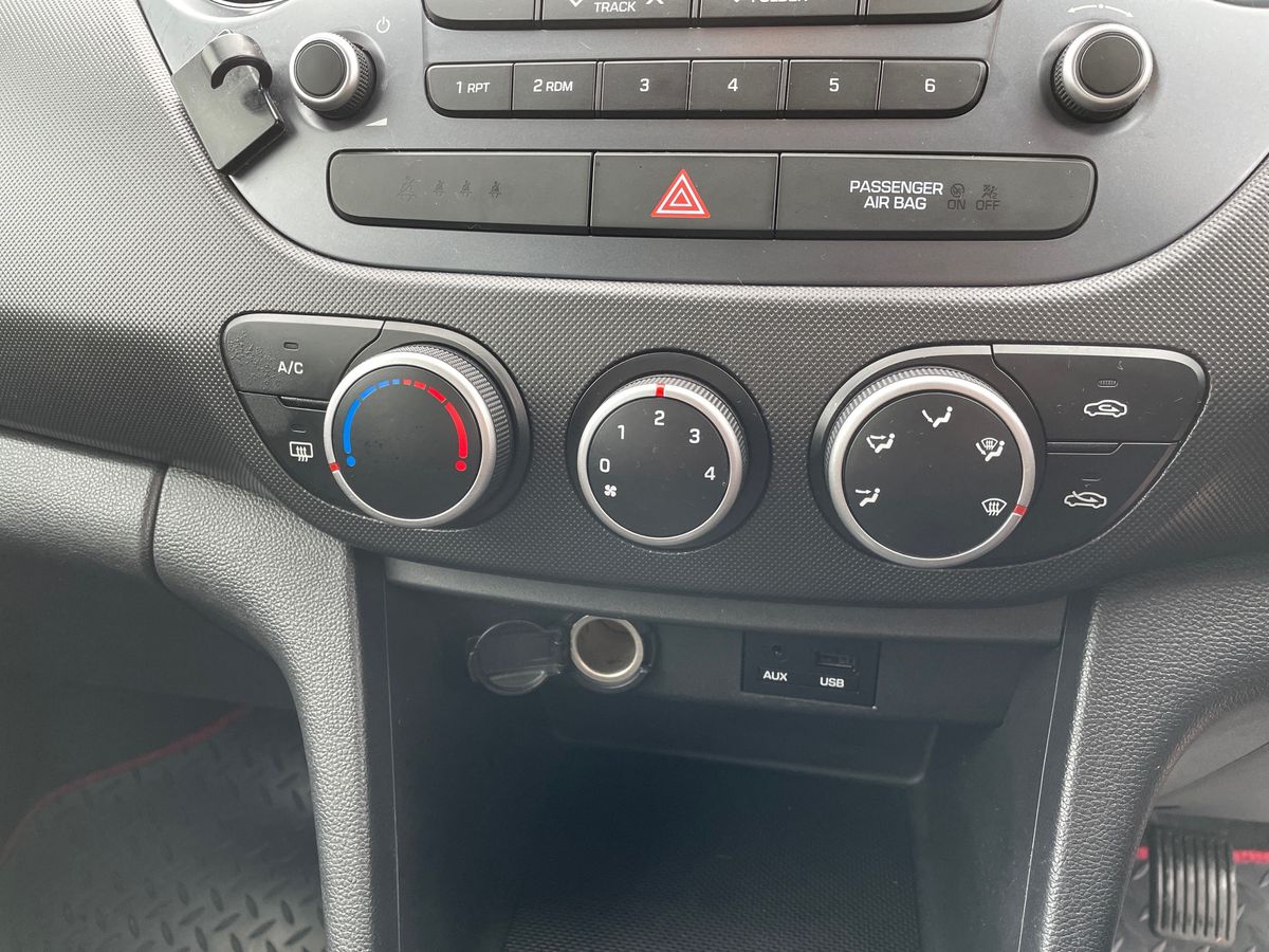 Used Hyundai i10 2019 for sale - 77634701: Photo 18