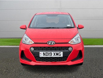 Used Hyundai i10 2019 for sale - 77634701: Photo